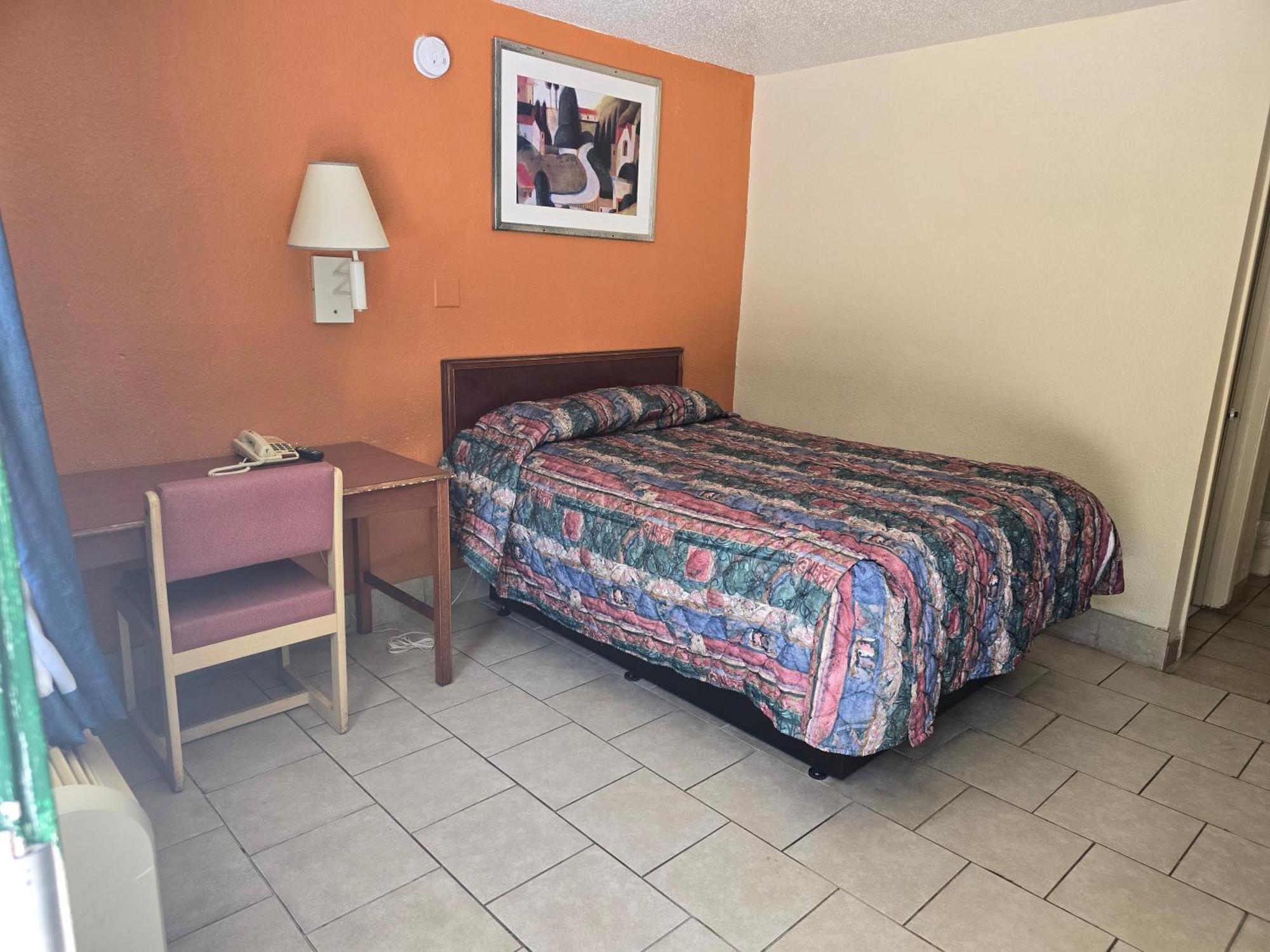 Carpet Inn Opelika Zewnętrze zdjęcie